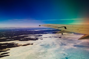 9 Tips for Awesome Photos from Airplane Windows: Rainbow Effect