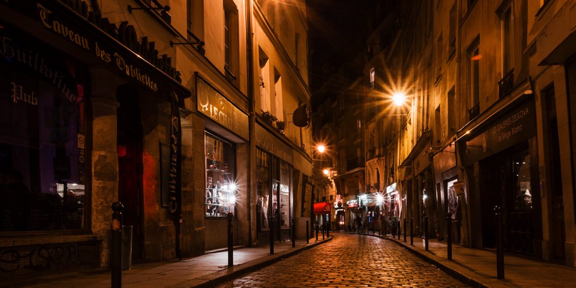 Cobblestone Paris street at night